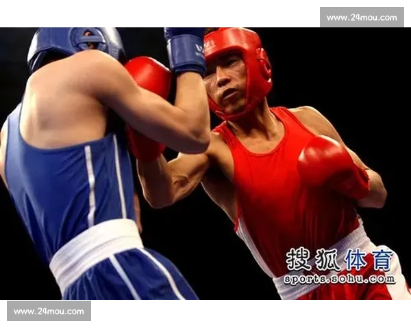 拳击赛燃爆全场新生代拳手巅峰对决引爆荣耀之夜热血回归见证传奇诞生